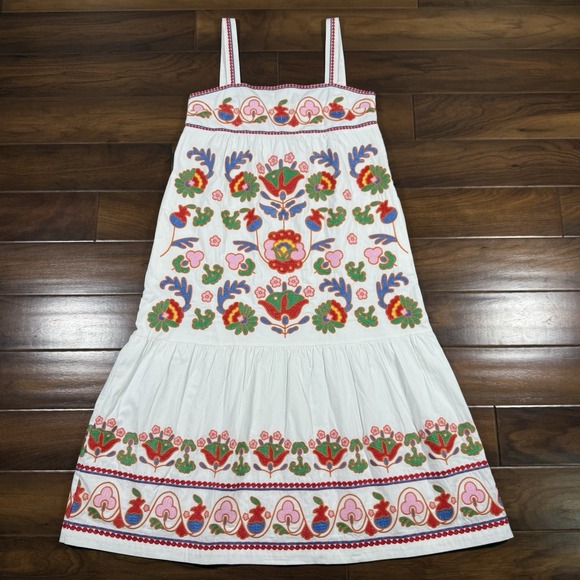 J.Marie Dresses & Skirts - J.Marie Women's Size Large White Embroidered Sleeveless Landon Midi Dress